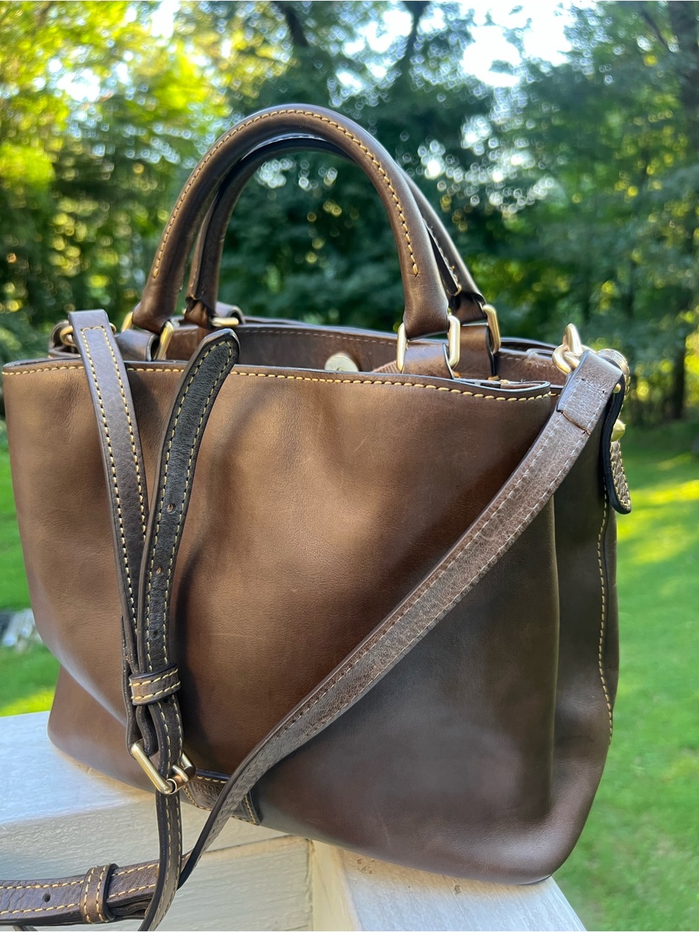 DOONEY AND BOURKE FLORENTINE BRENNA PURSE